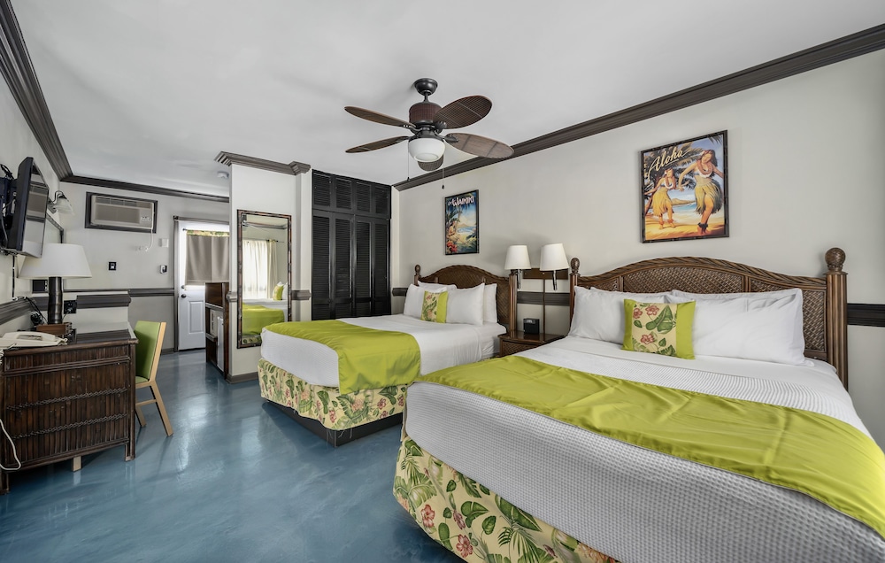 Suite, 2 Queen Beds photo 1