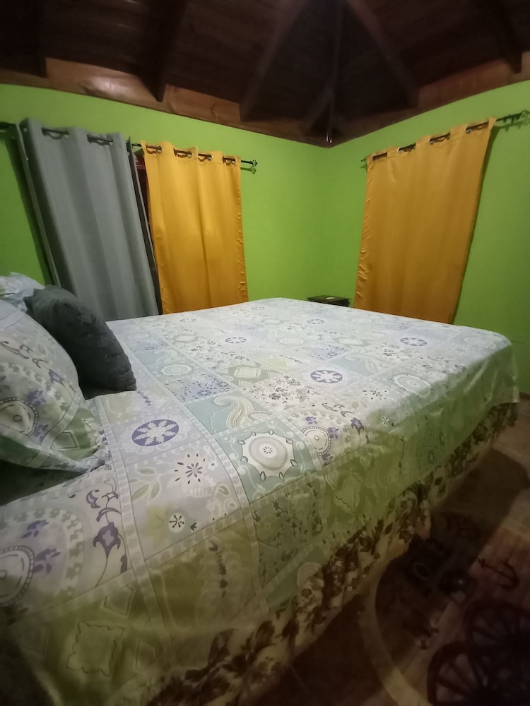 Business Cottage, 2 Bedrooms, Refrigerator, Garden View photo 1