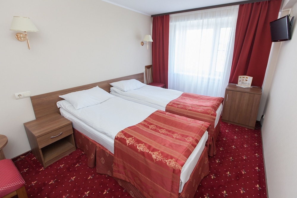 Standard Double or Twin Room photo 2