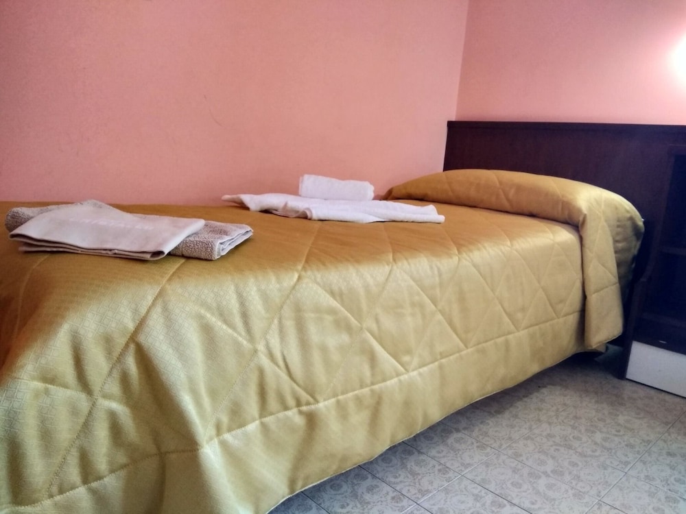 Single Room, City View photo 2