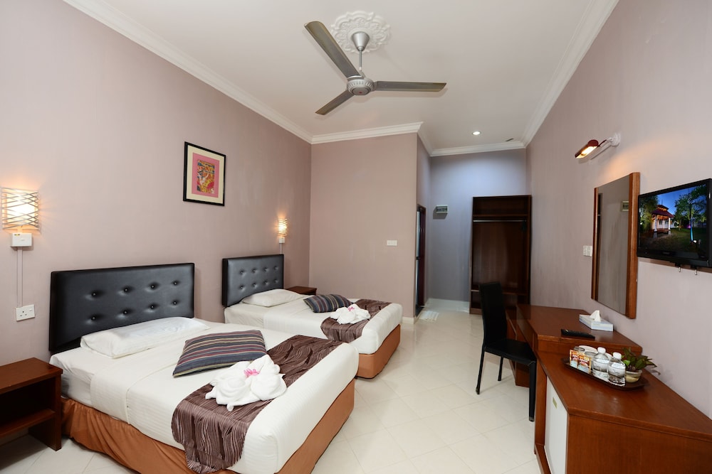 Deluxe Twin Room - Photo 2