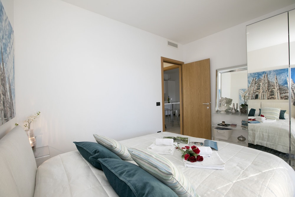 Family Apartment, 2 Bedrooms, Mountainside (Residence degli Oleandri 1A) photo 3