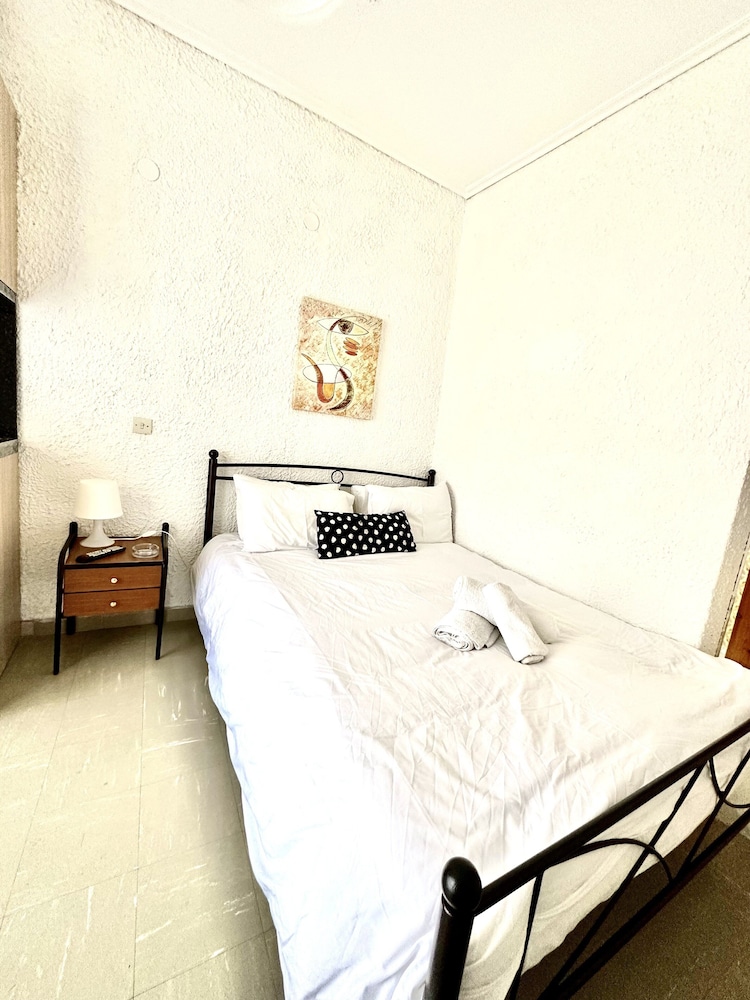 Basic Double Room - Photo 5
