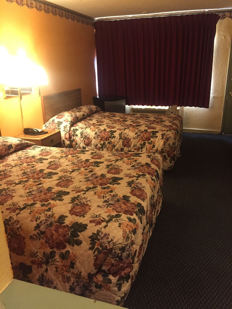 Room, 2 Double Beds, Non Smoking photo 1