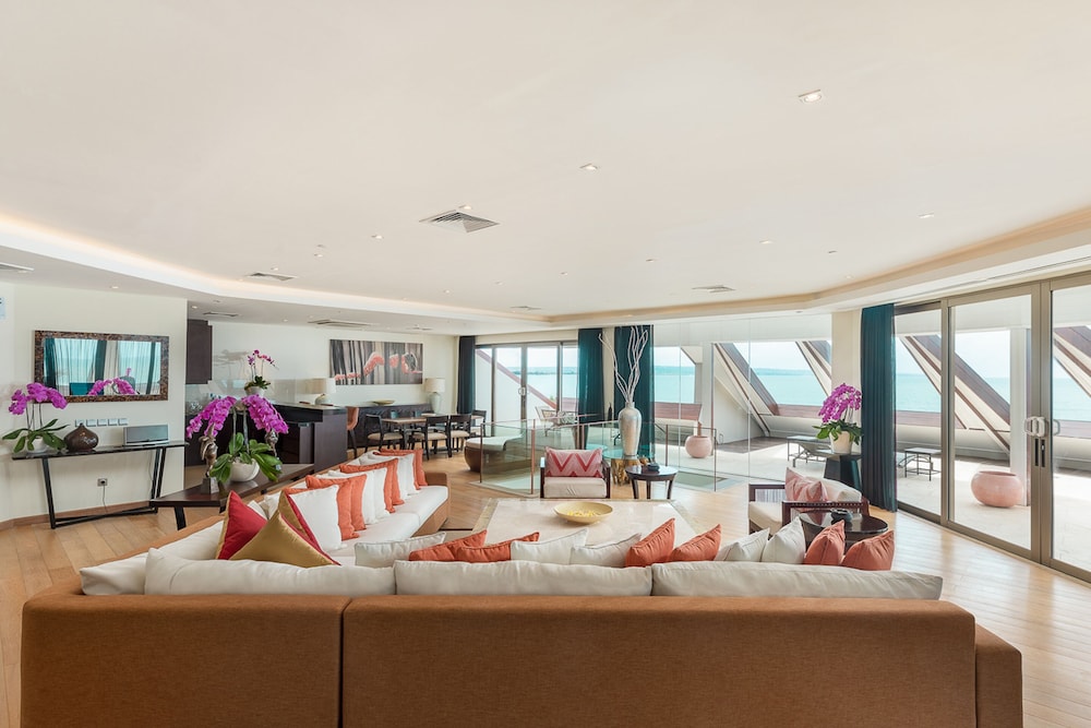 66 Penthouse, Ocean View thumbnail 5