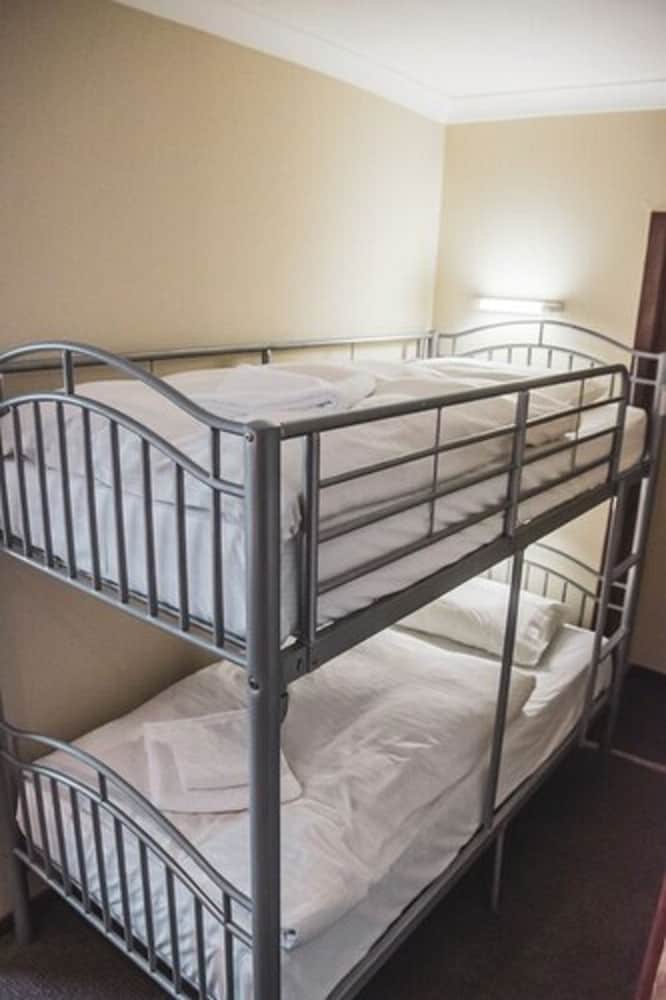 Family of four (with bunks) photo 2