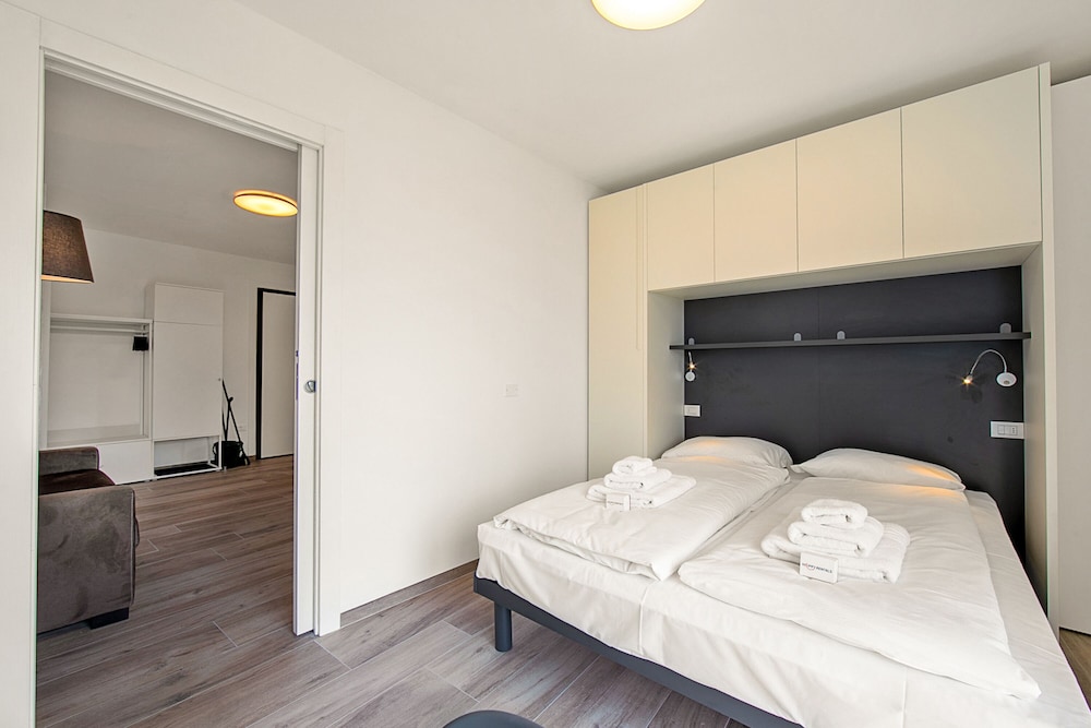Family Apartment, Multiple Bedrooms (Al Tramonto)