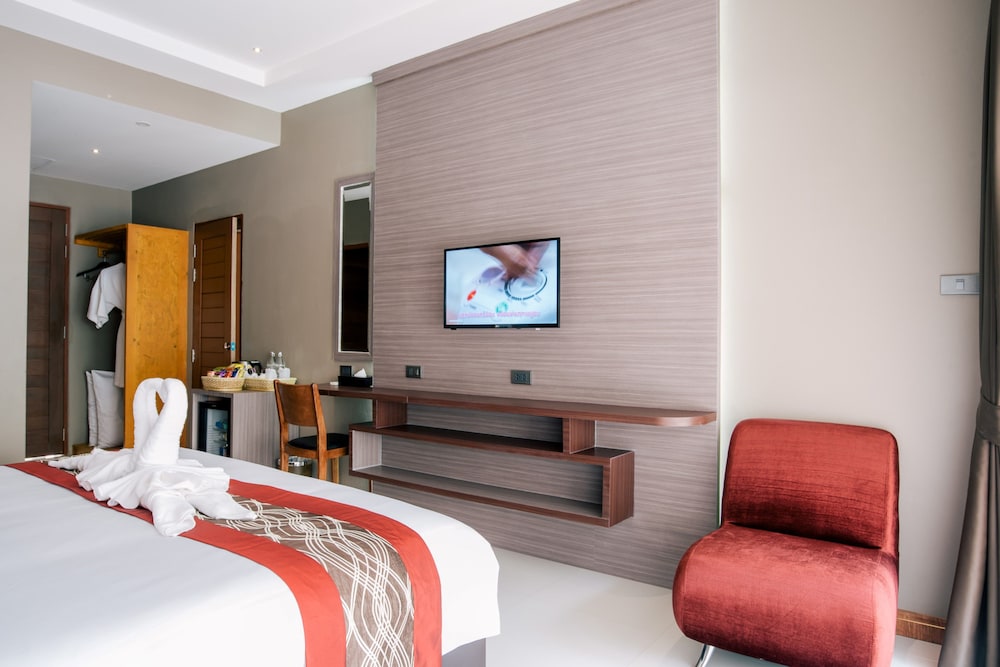 Deluxe Room with Mountain View photo 2