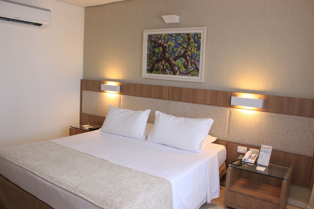 Master Double Bed thumbnail 6