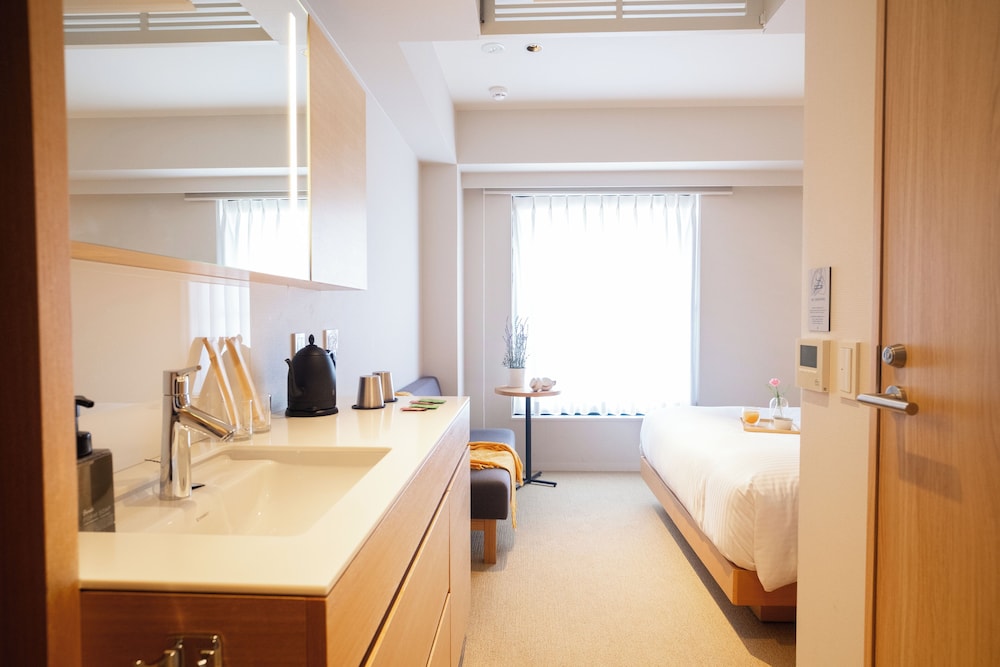 Essential 20 Queen With bathtub (Non smoking) - Photo 4