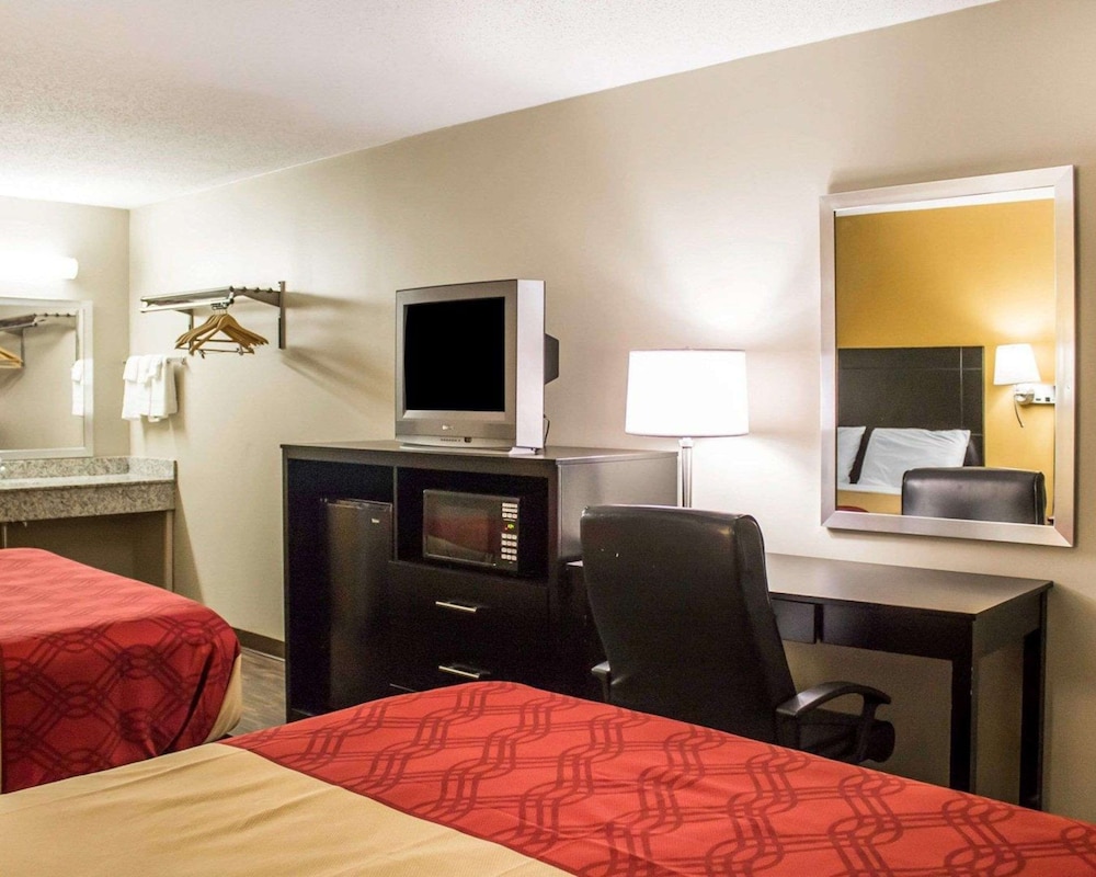Standard Room, 2 Double Beds, Non Smoking