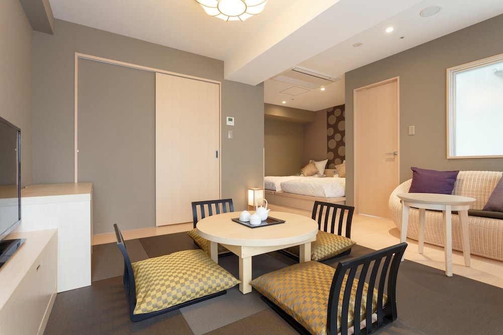 Superior Modern Japanese Room,Non Smoking photo 1