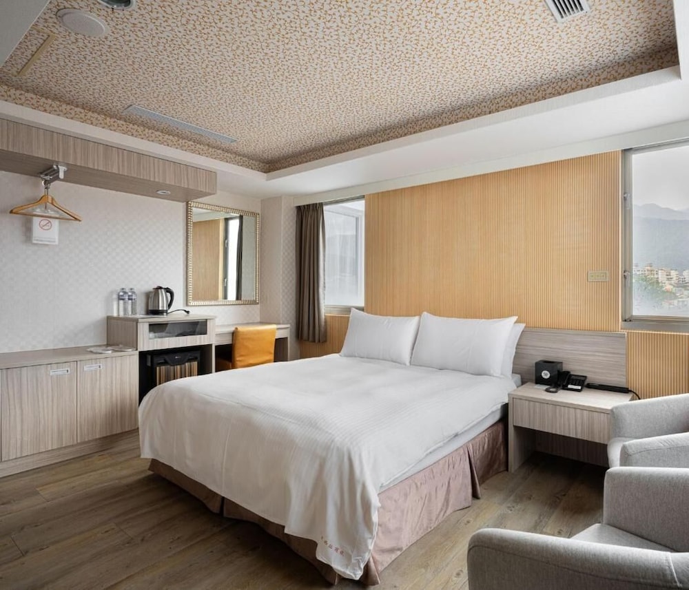 Standard Double Room photo 2