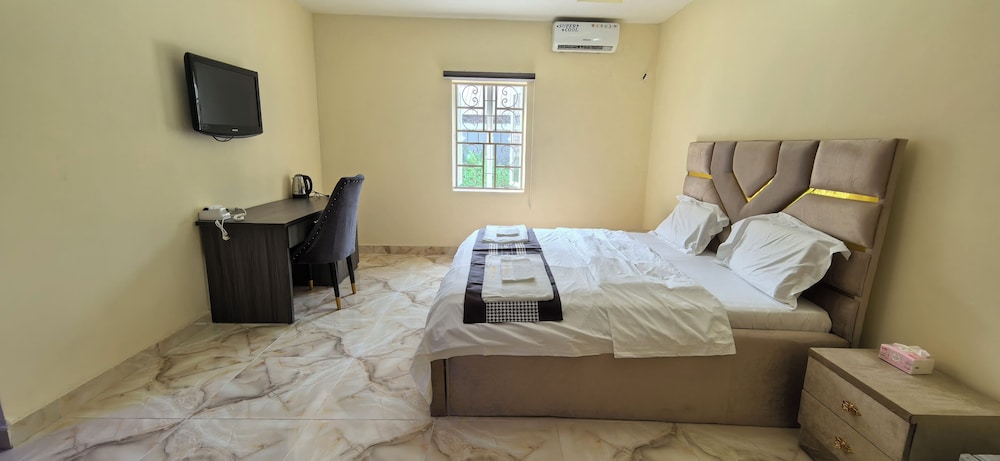 Classic Double Room, Courtyard View