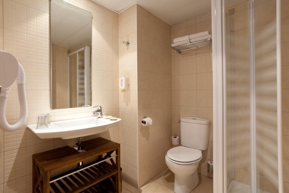 Comfort Twin Room - Photo 5