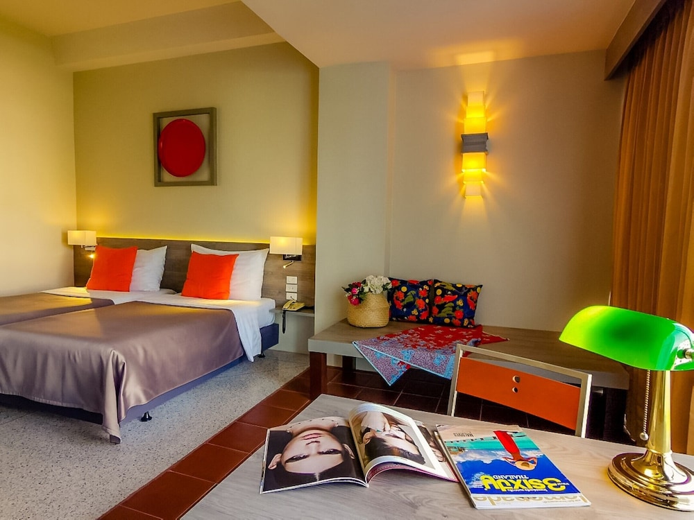 Deluxe Room - Photo 1