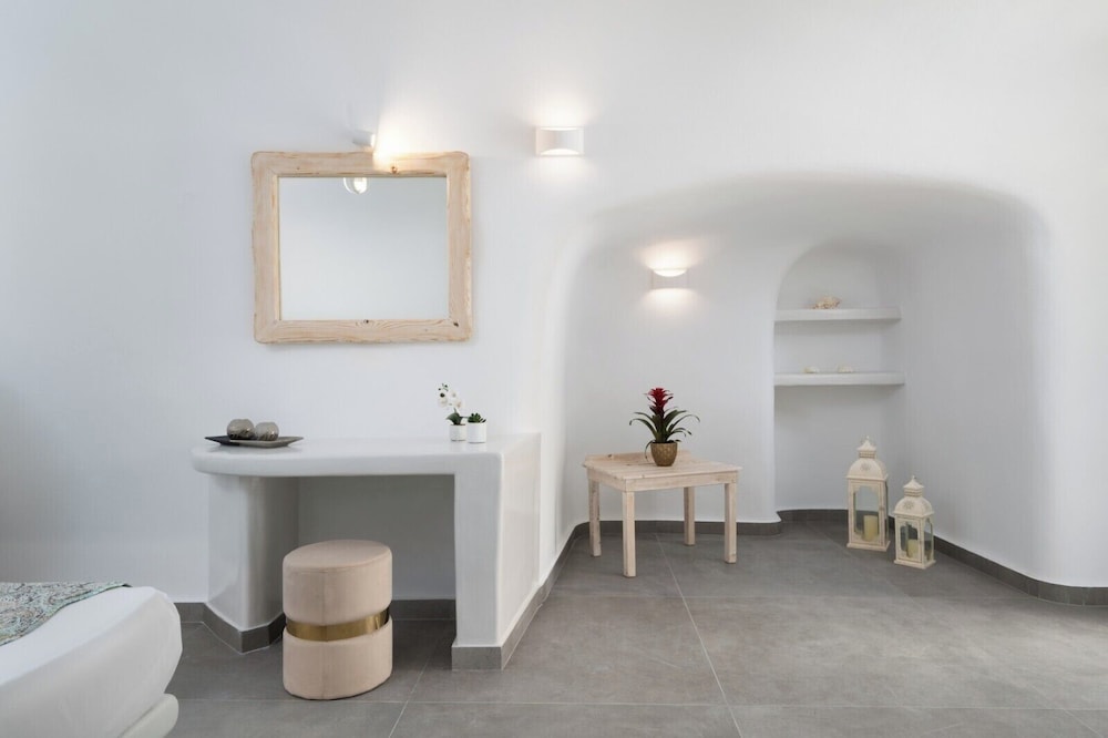 Deluxe Suite, Patio, Sea View