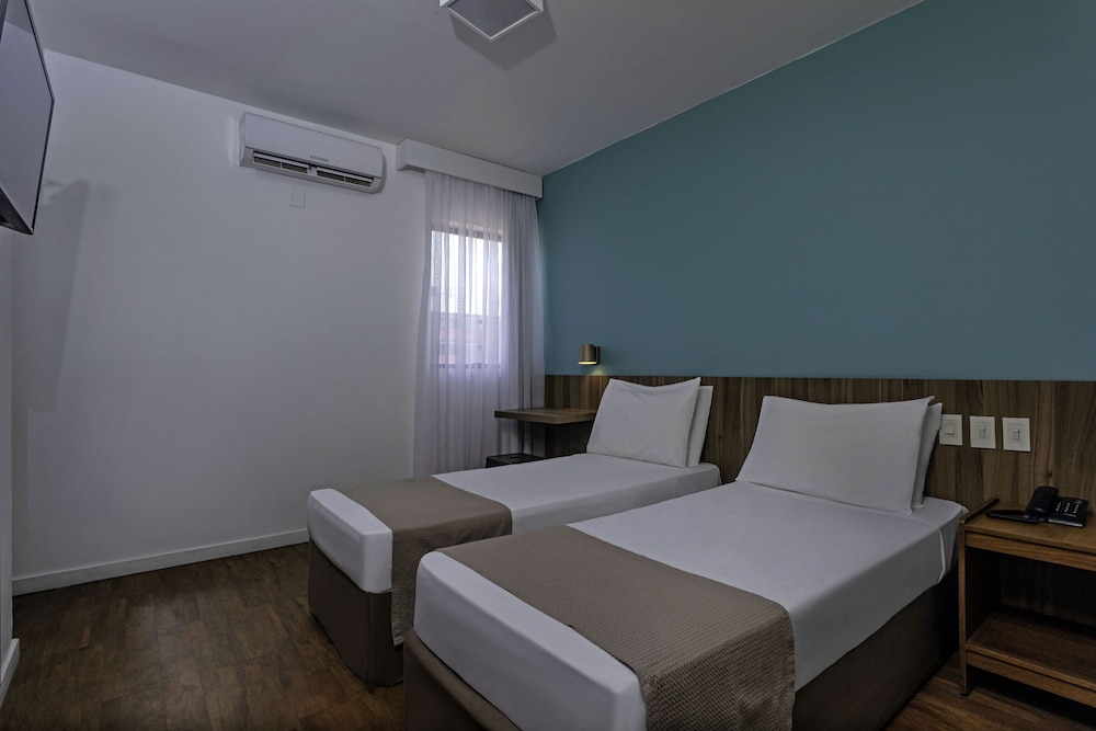 Standard Room - Photo 4
