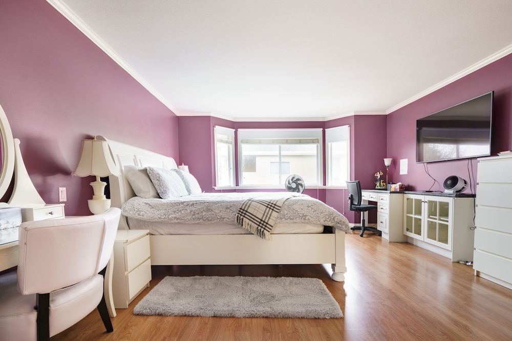 Room, 1 King Bed photo 1