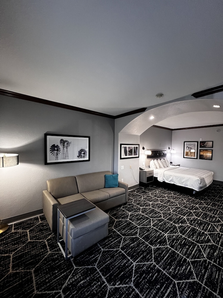 Deluxe Room, 1 King Bed, Non Smoking (Deluxe Executive Room) - Photo 11