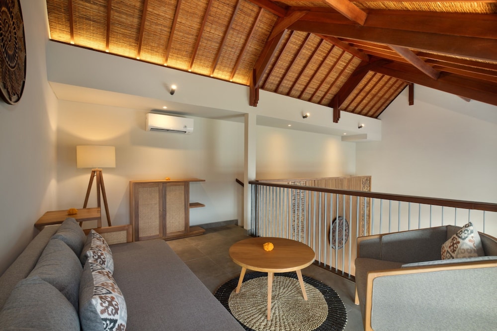 1 Bedroom Villa with Private Pool and Bath tub - Photo 13