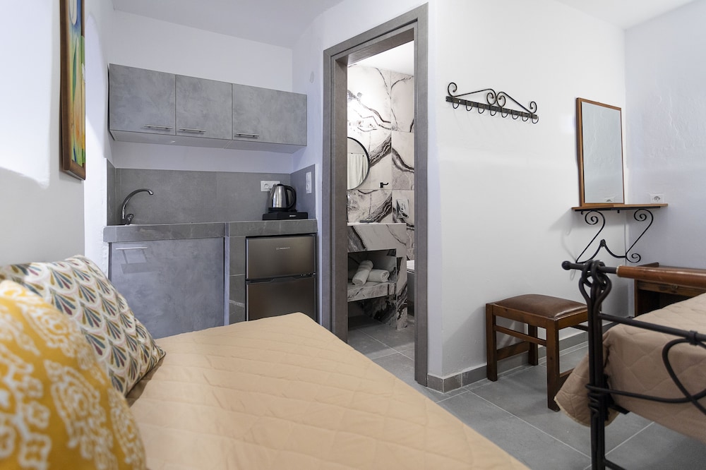 Economy Room photo 2