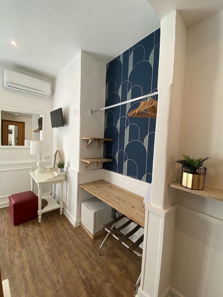 Superior Double Room - Photo 9