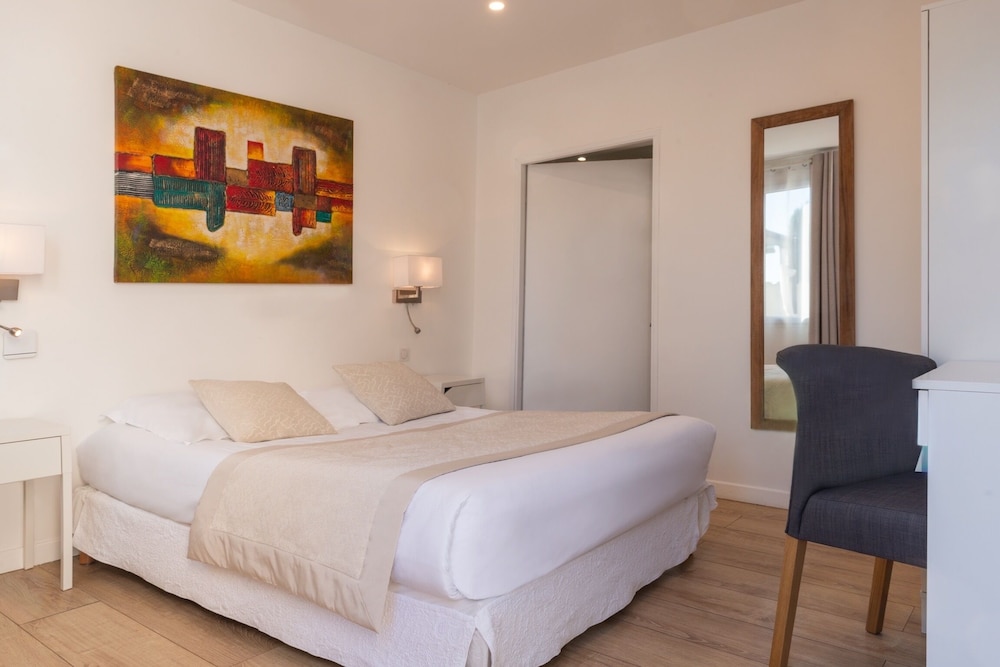Classic Double Room - Photo 2