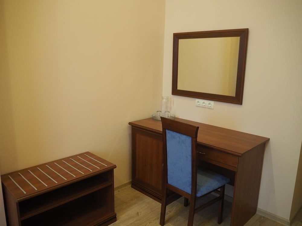 Standard Double Or Twin Room photo 3