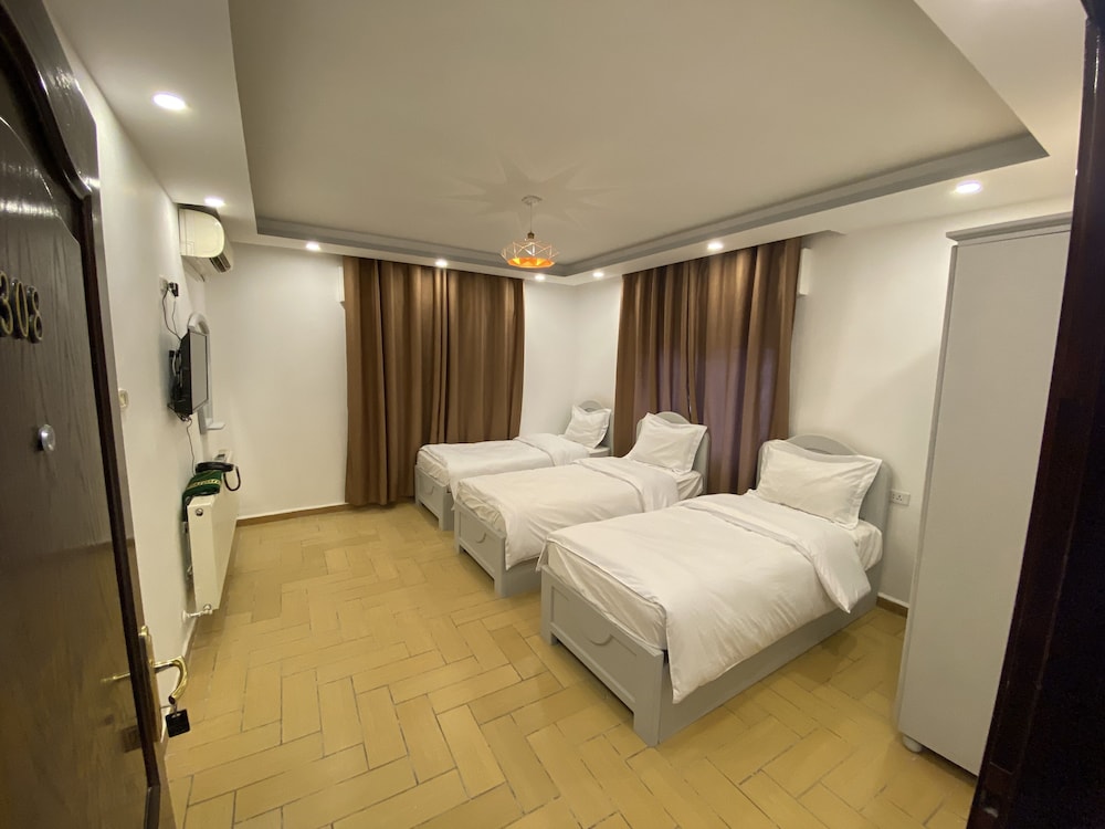 Triple Room - Photo 4