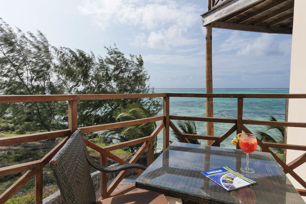 Deluxe Family Suite Ocean View