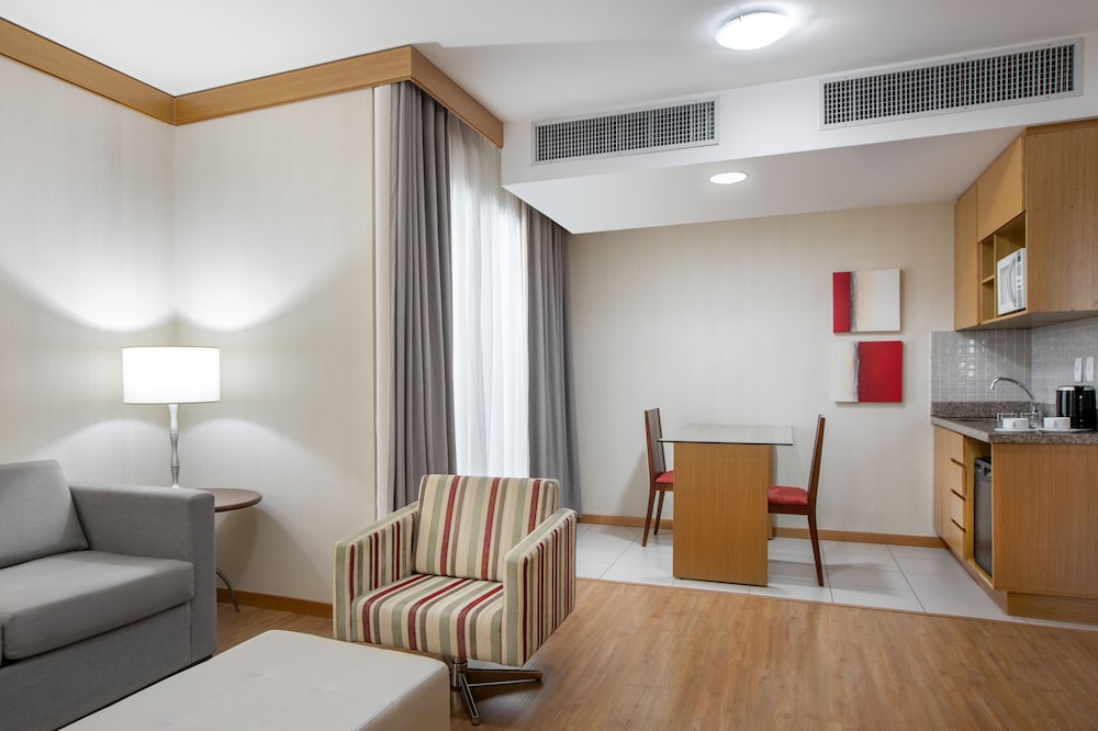 Premium Room (Queen, TV Tower View) thumbnail 6