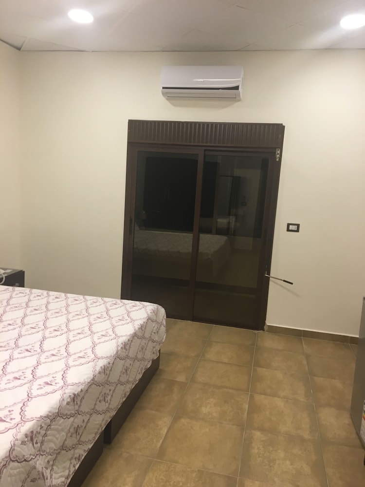 Standard Suite
