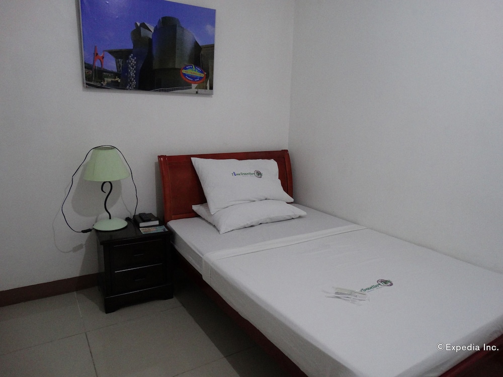 Backpacker Room