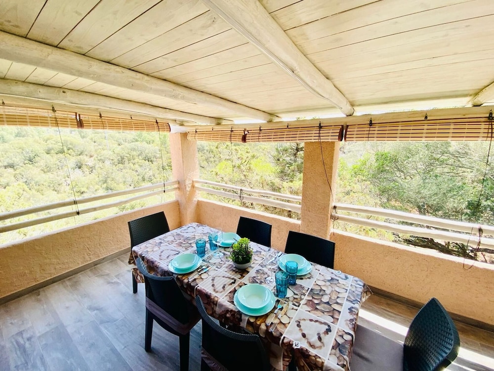 Villa, Sea View