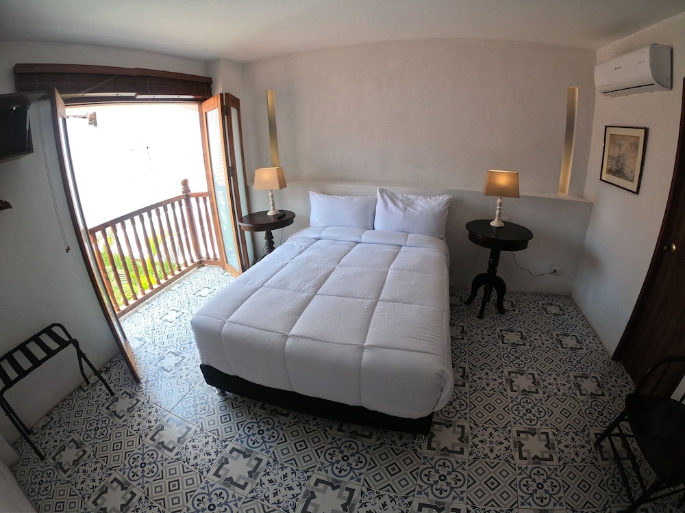 Deluxe Double Room, 1 Double Bed photo 3