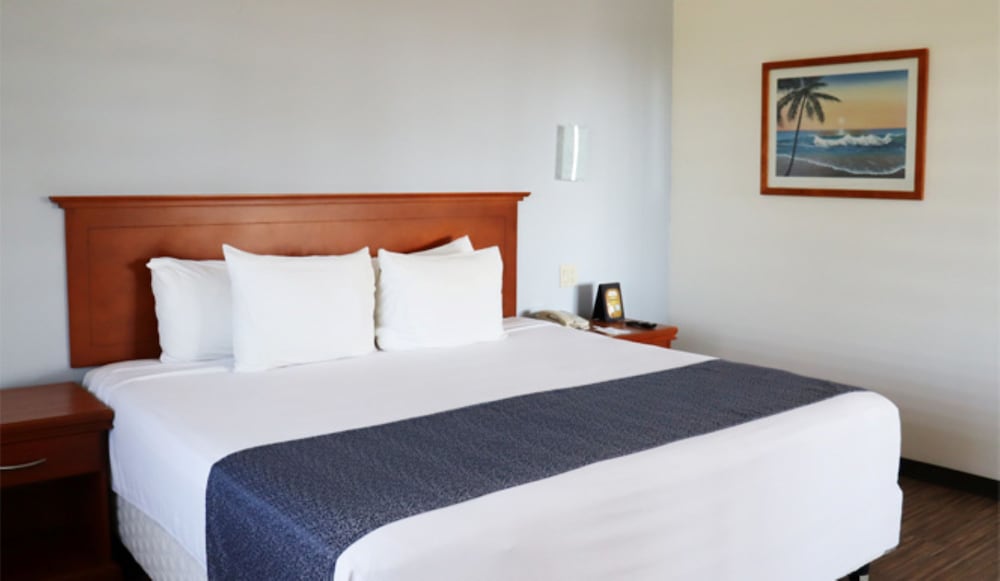Standard Room, 1 Bedroom - Photo 2