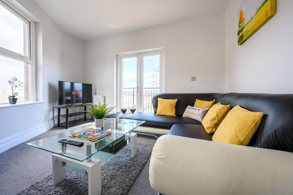 Apartment photo 1