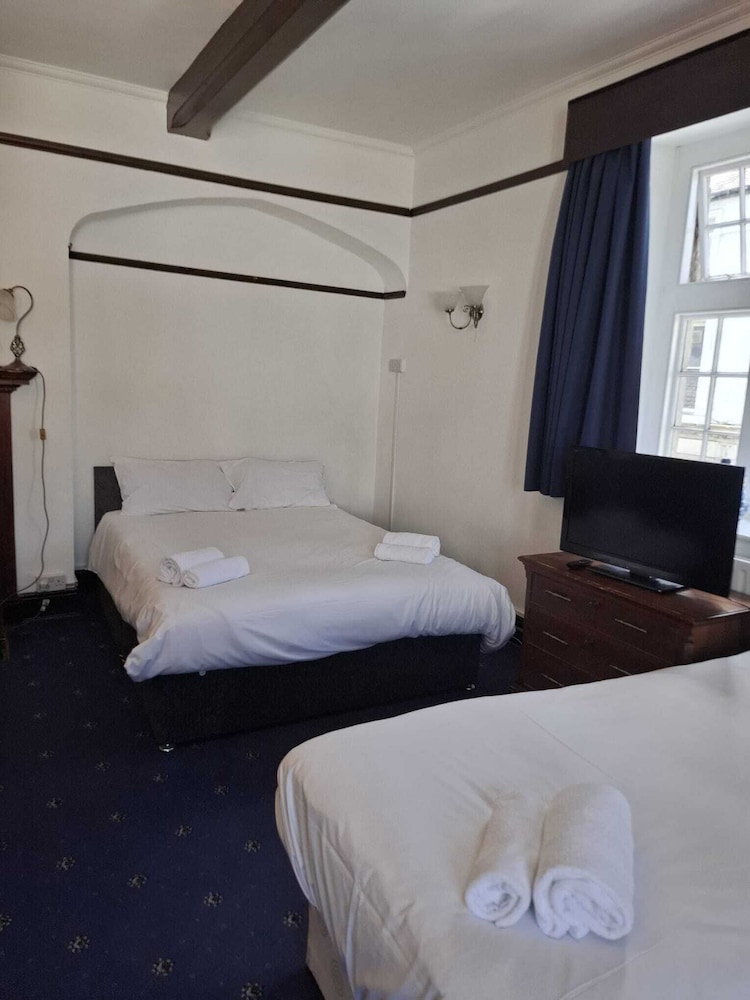 Suite, Ensuite photo 2