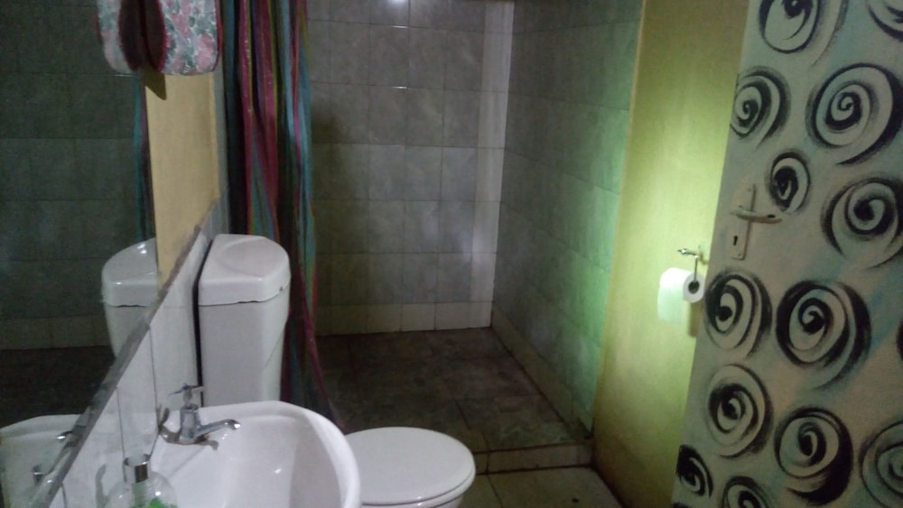 Triple Room, Private Bathroom photo 2