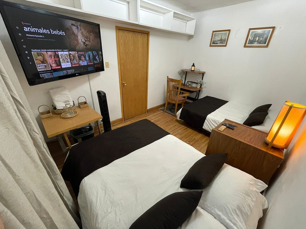 Standard Room, 2 Double Beds photo 2