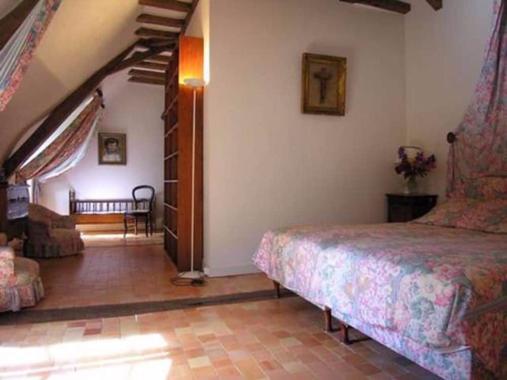 Deluxe Double Room photo 3
