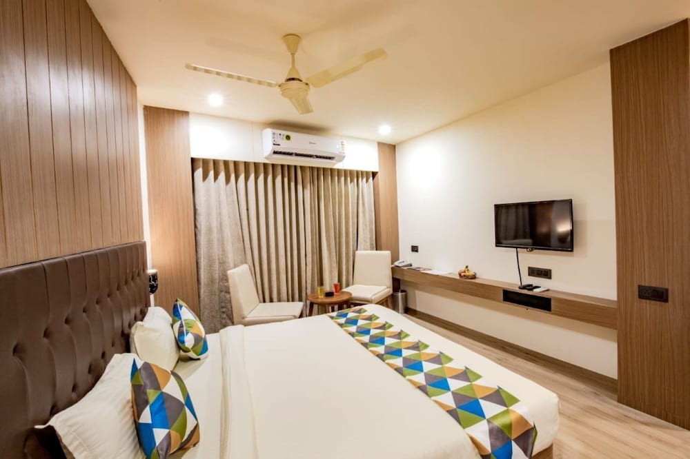 Business Double Room - Photo 3