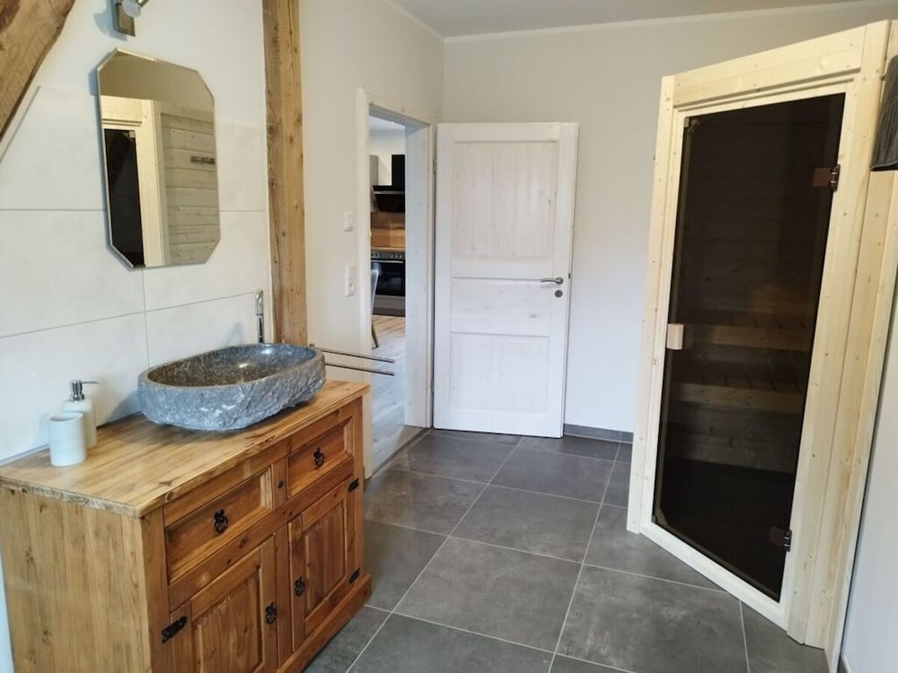 House photo 2