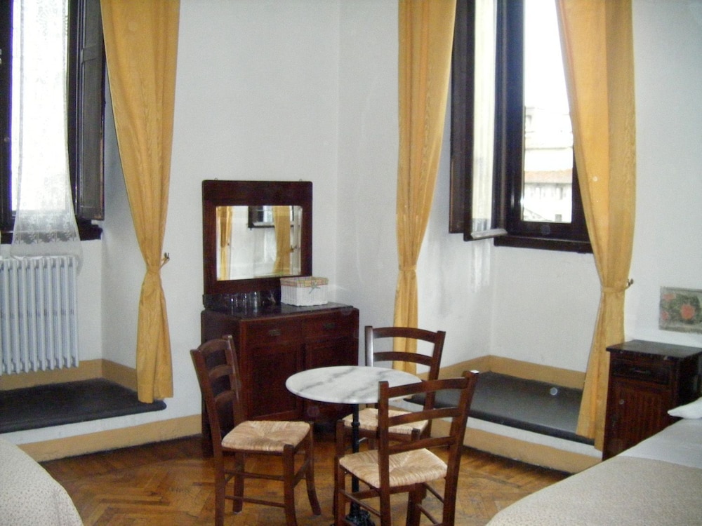 Double Room, Private Bathroom (External) photo 1
