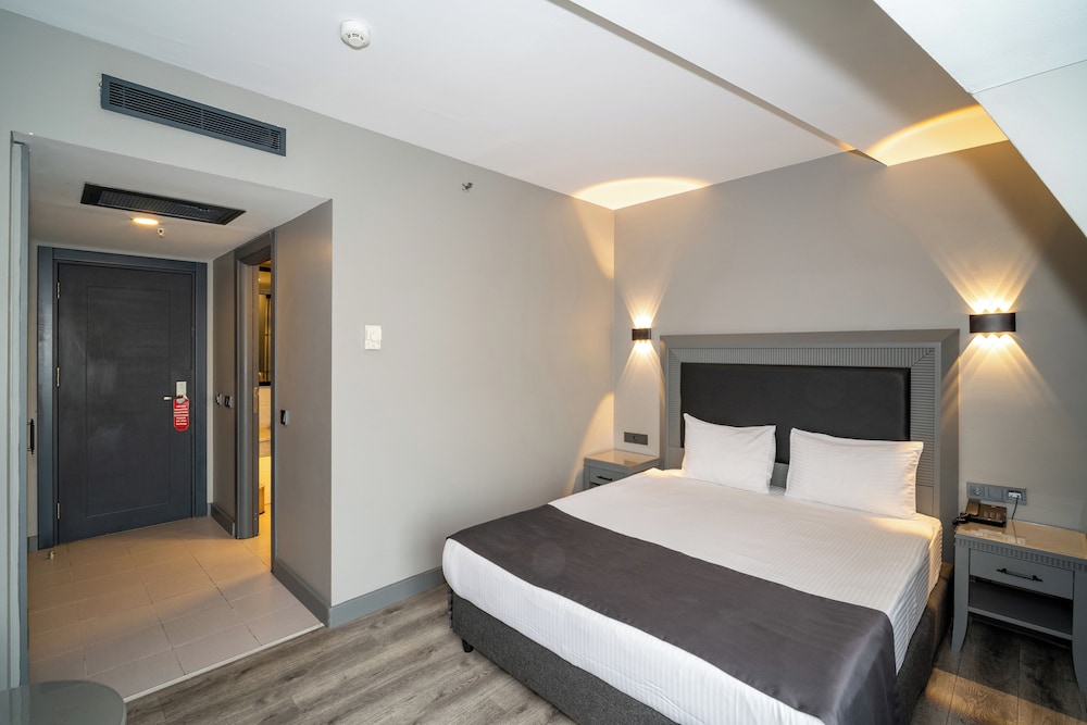 Standard Double Room photo 2