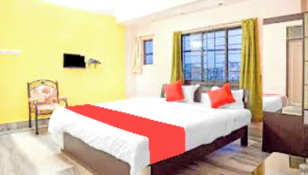 Classic Double Room, Multiple Beds, City View photo 1