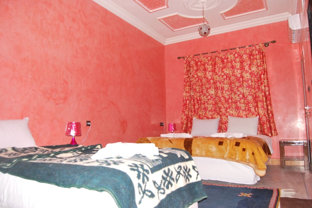 Family Apartment photo 2