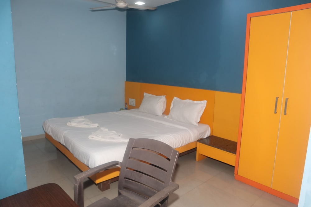 Basic Room photo 2