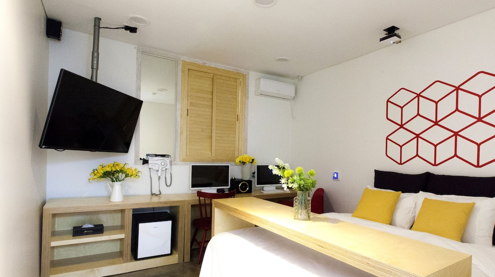 Standard Room photo 2